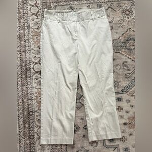 Van Heusen Cream Stretch Cropped Dress Pants/Capris - Professional Workwear